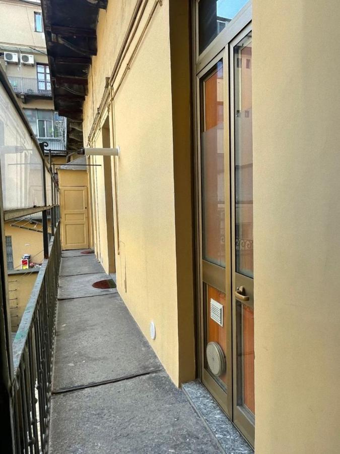 Centralissimo Appartamento Su Due Livelli 1 Turin Exterior foto